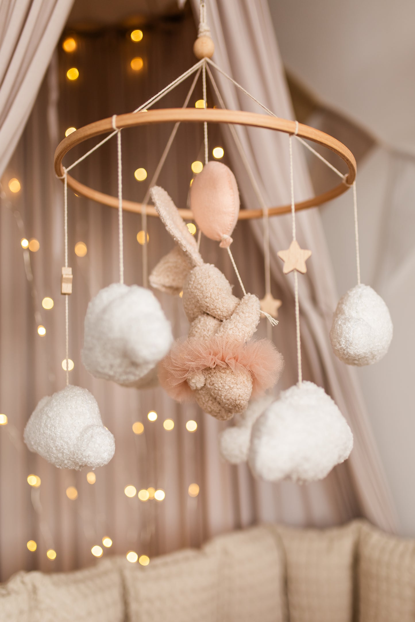 Baloon bunny baby mobile boucle nursery decor for girl