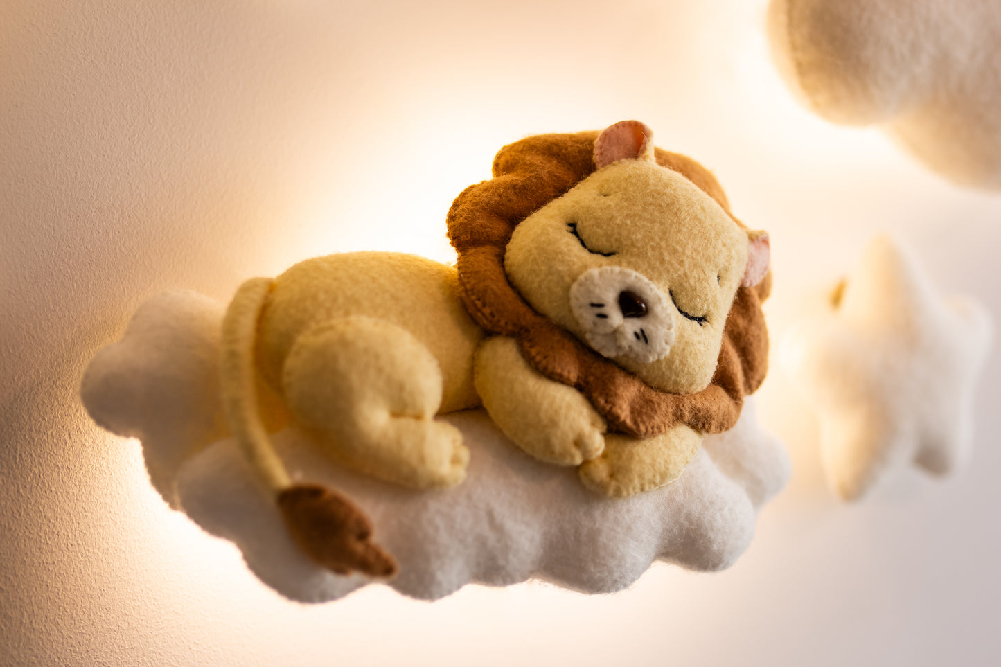 Safari Animal Night Light | Nursery Wall Lamp Set | Giraffe Elephant Tiger Lion