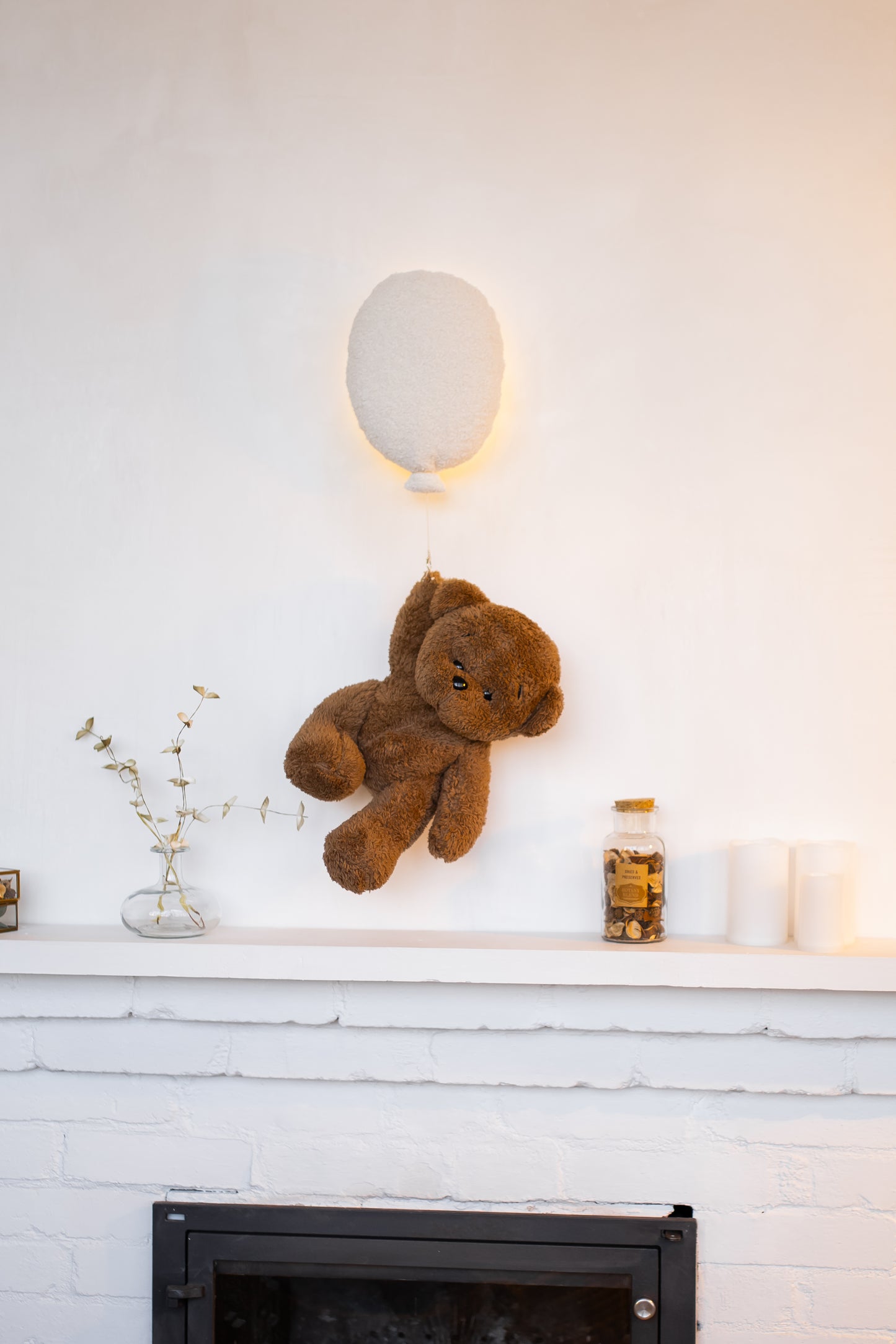 Balloon Night Light with Brown Bear