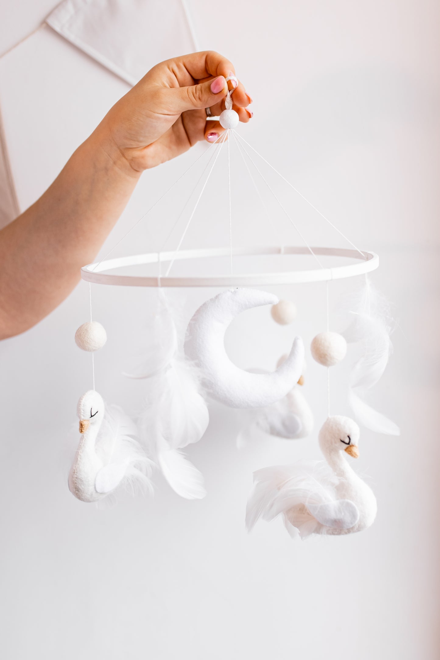 Swan baby mobile